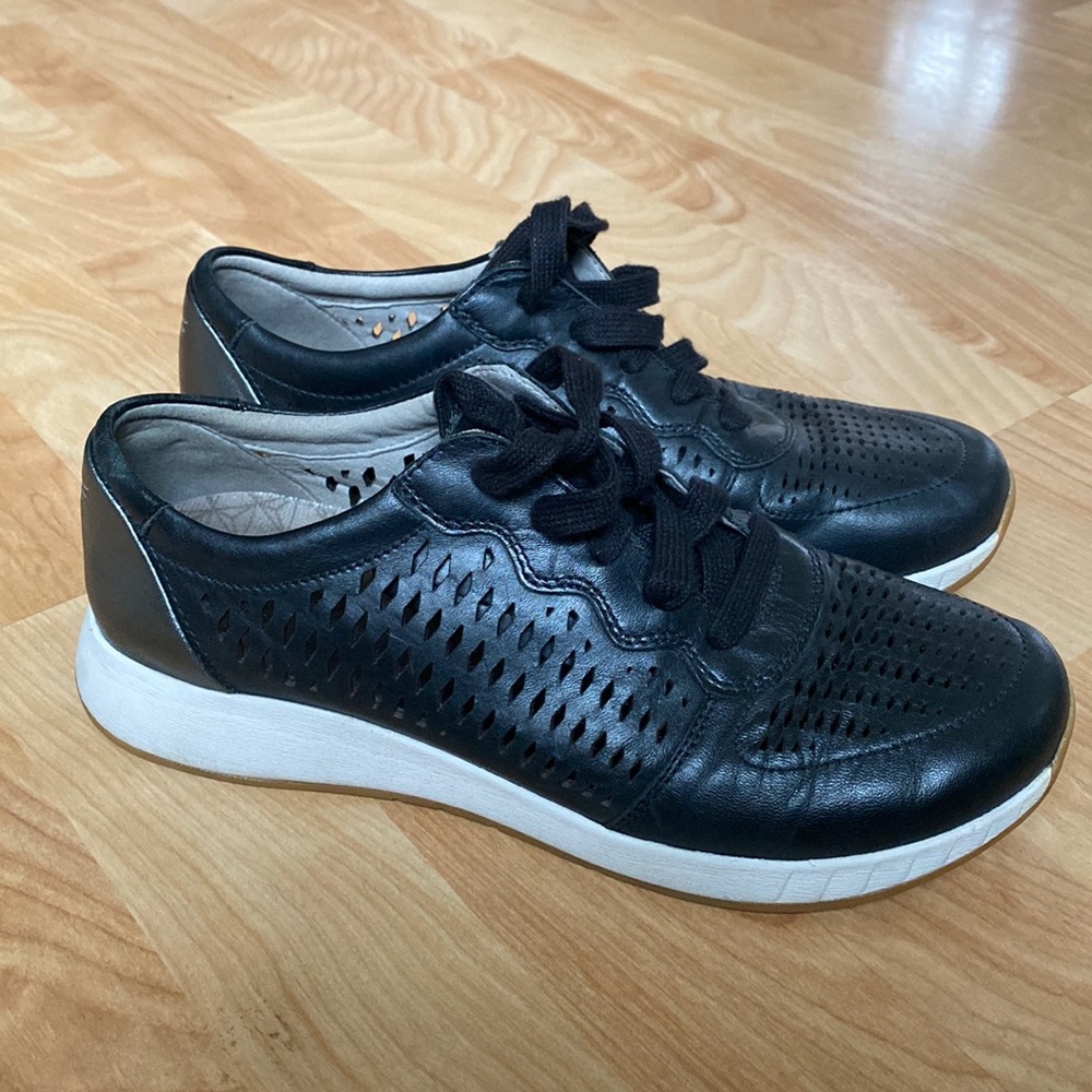 Dansko Womens Charlie Perforated Black Lace Up Sneaker Shoes Size 39
